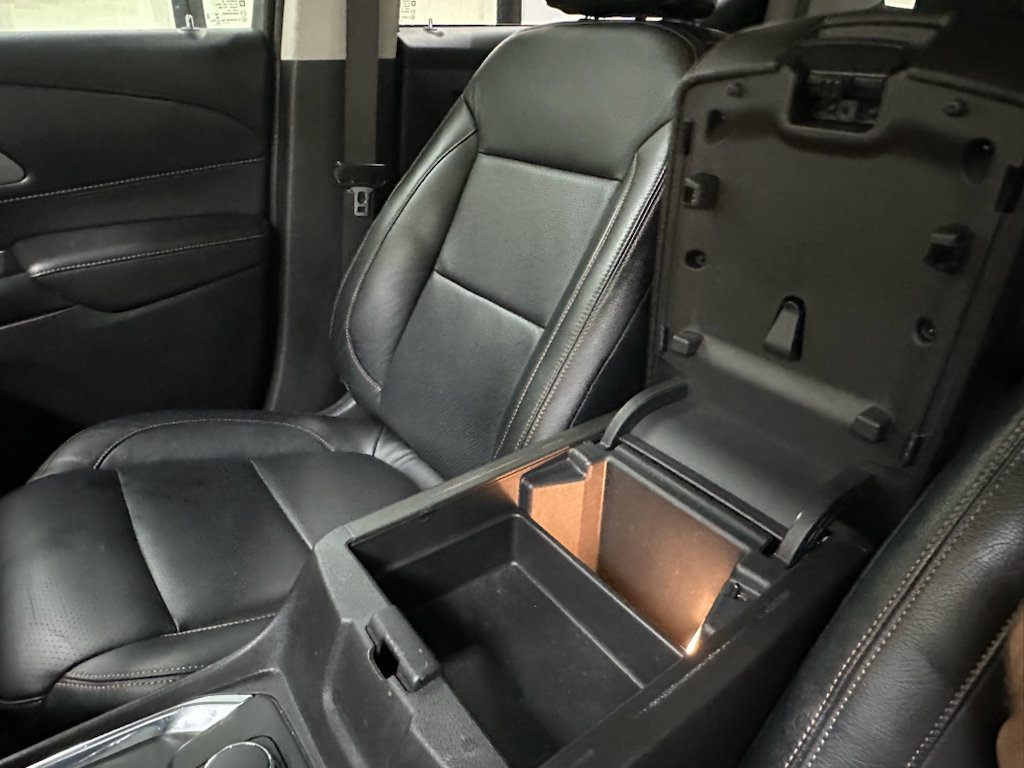 Certified 2020 Chevrolet Traverse LS w/ LPO, Floor Liner Package FWD image 30