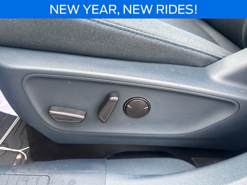 New 2026 Ford Maverick XLT w/ Equipment Group 301A image 16