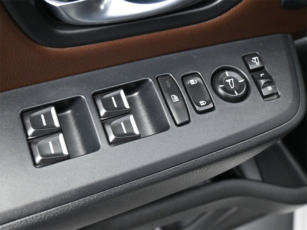 Used 2024 Honda Pilot Elite image 4