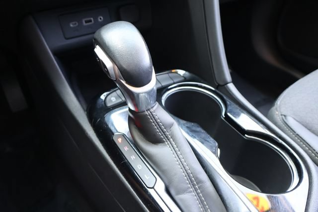 Used 2023 Buick Encore GX Select w/ Sport Touring Package FWD image 27