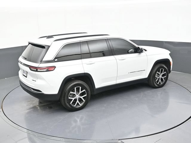 Used 2024 Jeep Grand Cherokee Limited w/ Trailer Tow Package AWD/4WD image 61
