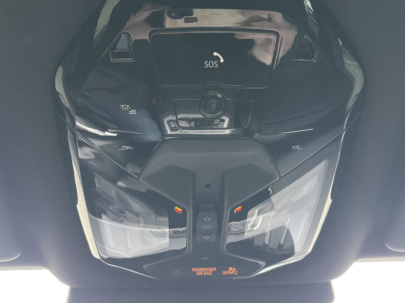 Used 2025 BMW X3 M50 w/ Premium Package image 18