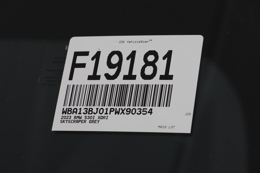 Certified 2023 BMW 530i xDrive w/ M Sport Package image 27