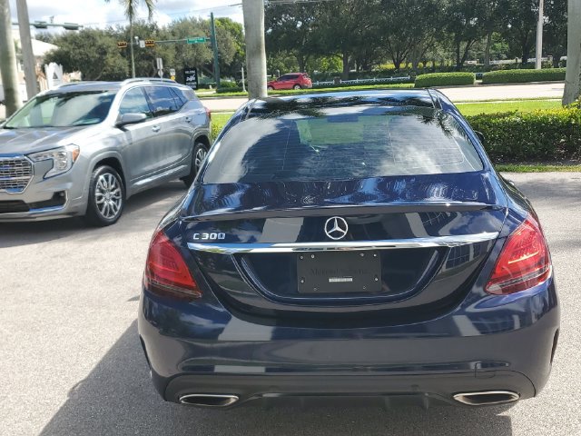Used 2020 Mercedes-Benz C 300 Sedan image 13