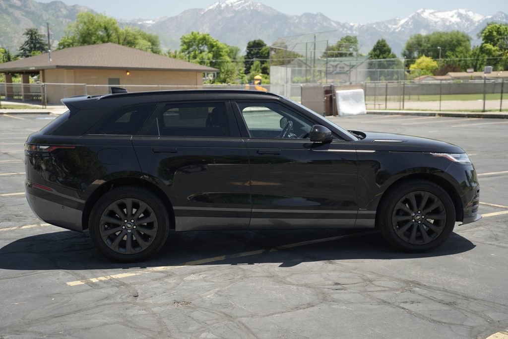 Used 2019 Land Rover Range Rover Velar R-Dynamic SE AWD/4WD image 6