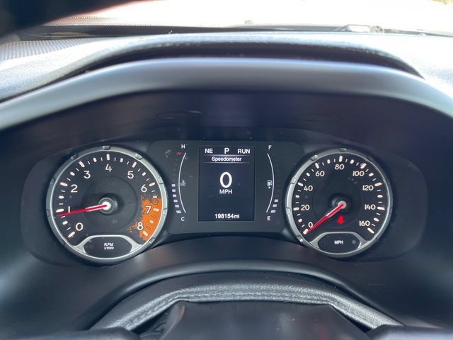 Used 2018 Jeep Renegade Latitude w/ Cold Weather Group AWD/4WD image 24