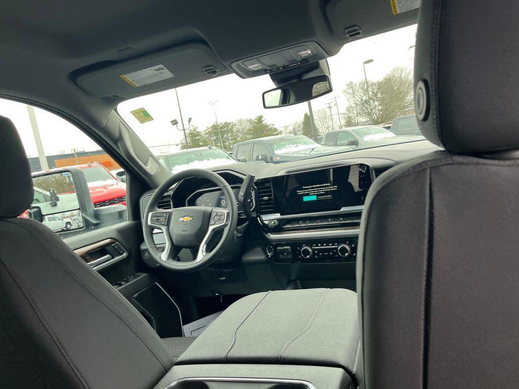 New 2026 Chevrolet Silverado 3500 LT w/ Convenience Package image 29