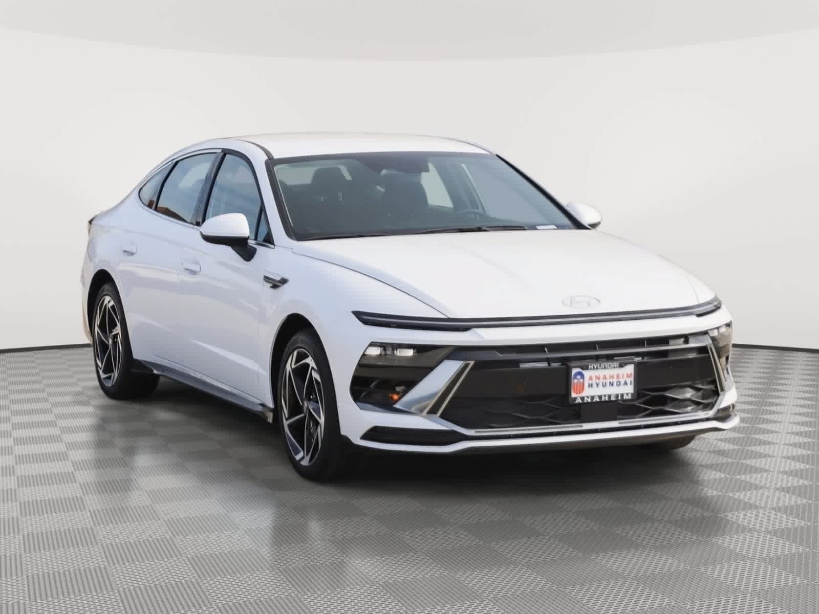 New 2026 Hyundai Sonata SEL FWD image 3