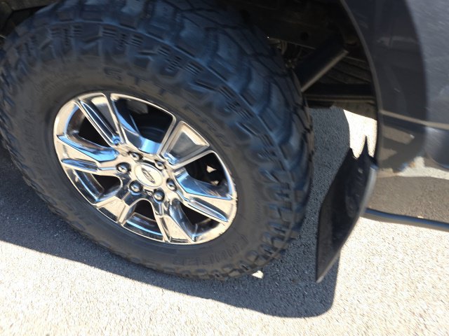 Used 2016 Ford F150 XLT w/ Equipment Group 302A Luxury AWD/4WD image 11