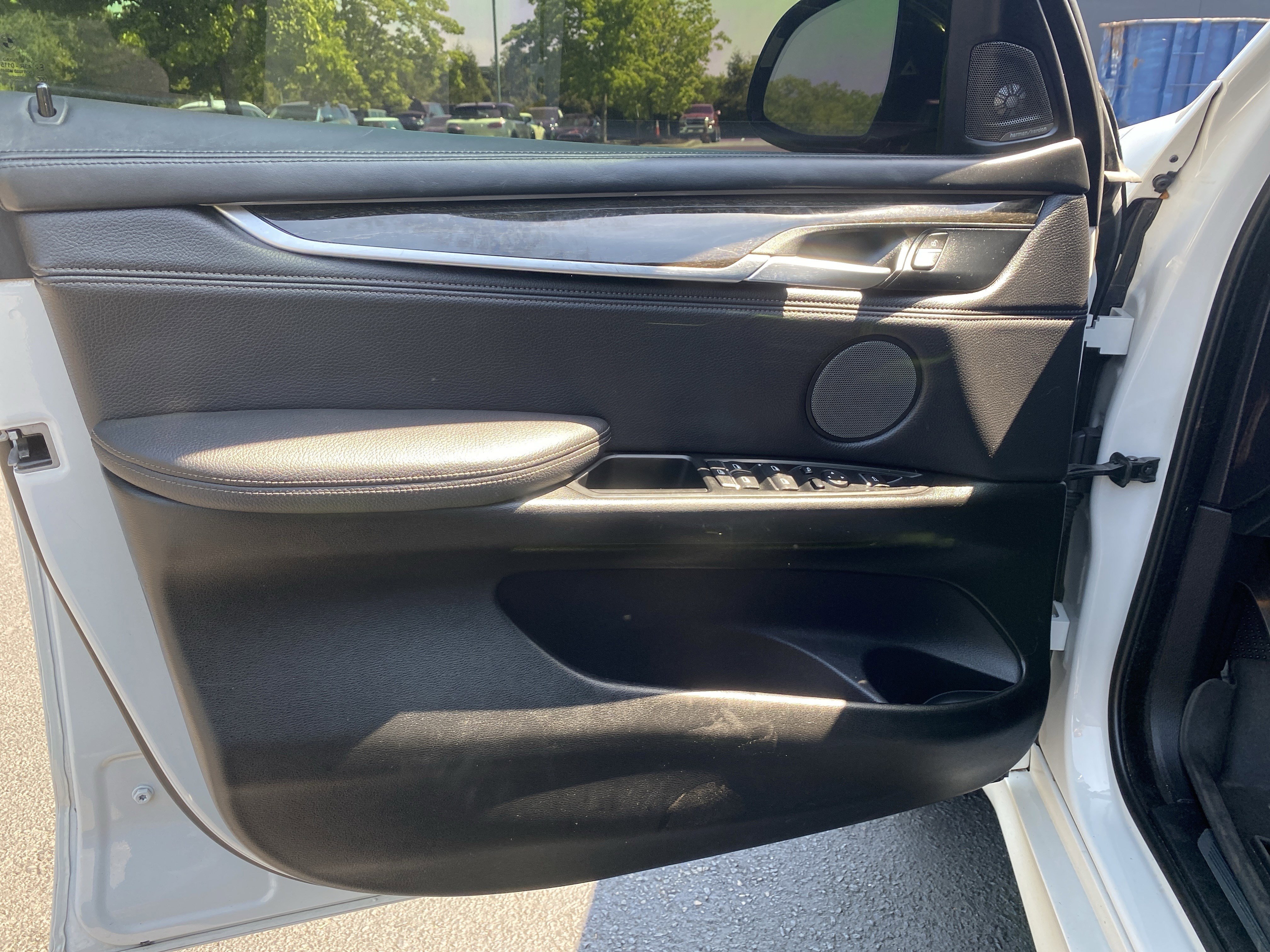 Used 2018 BMW X5 xDrive50i image 16