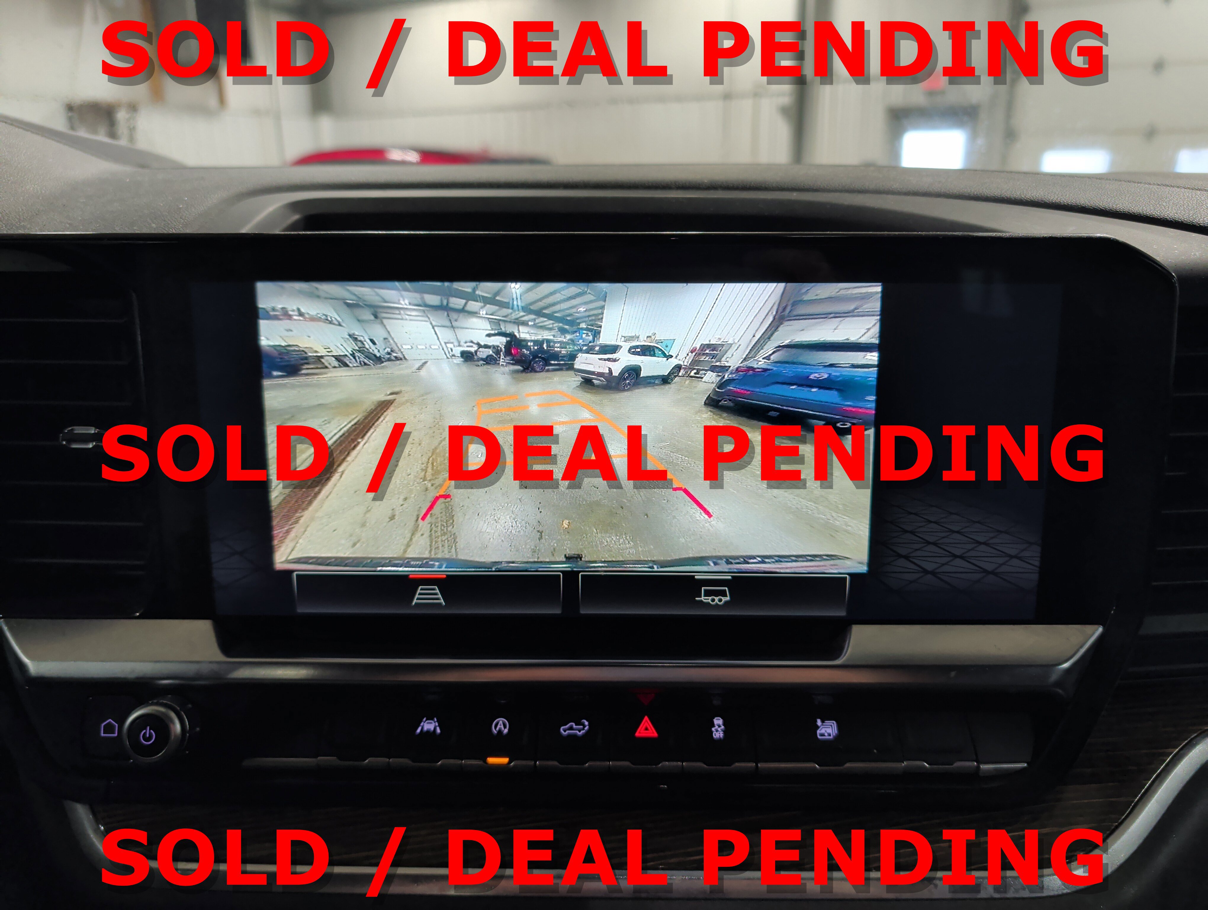 Used 2024 GMC Sierra 1500 Elevation image 12