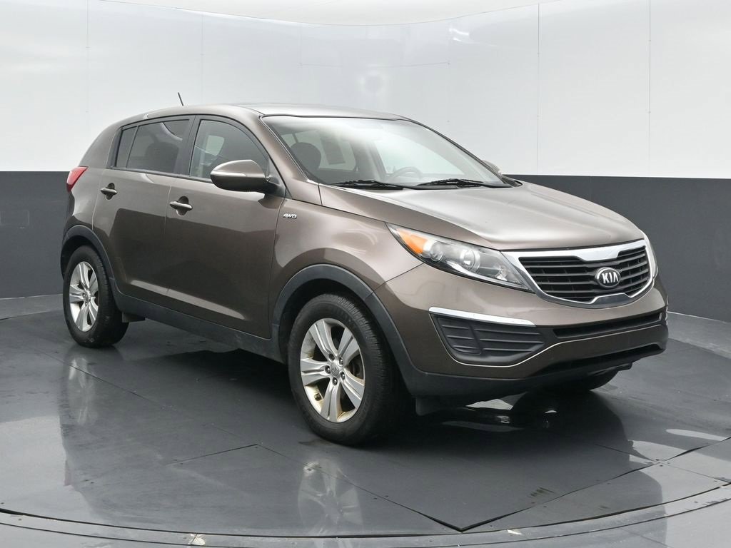 Used 2013 Kia Sportage LX image 2