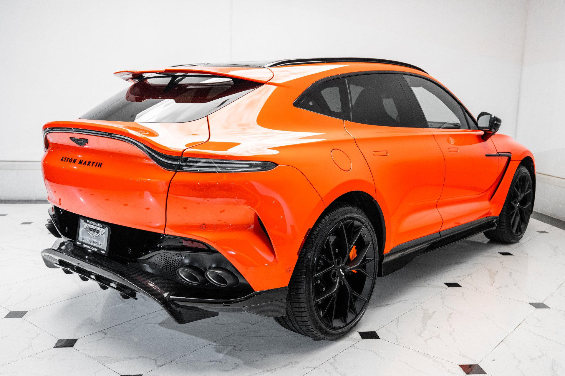 Used 2025 Aston Martin DBX 707 image 60