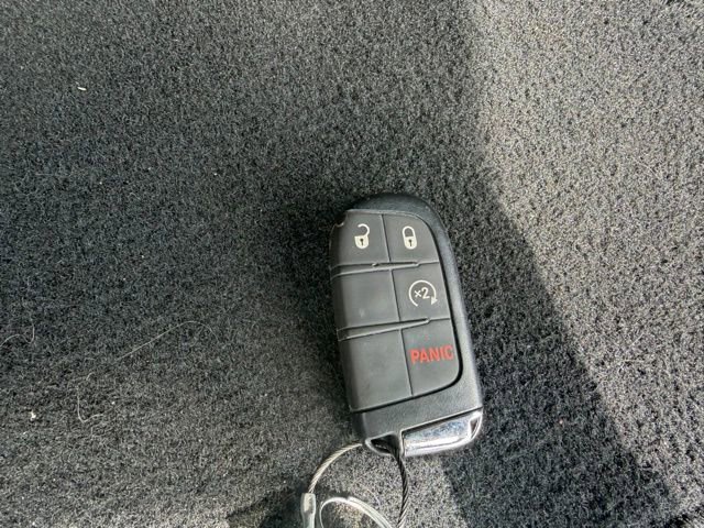 Used 2025 Jeep Compass Limited AWD/4WD image 14