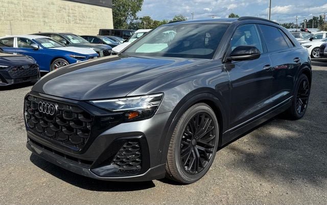 New 2026 Audi SQ8 Premium Plus AWD/4WD image 4