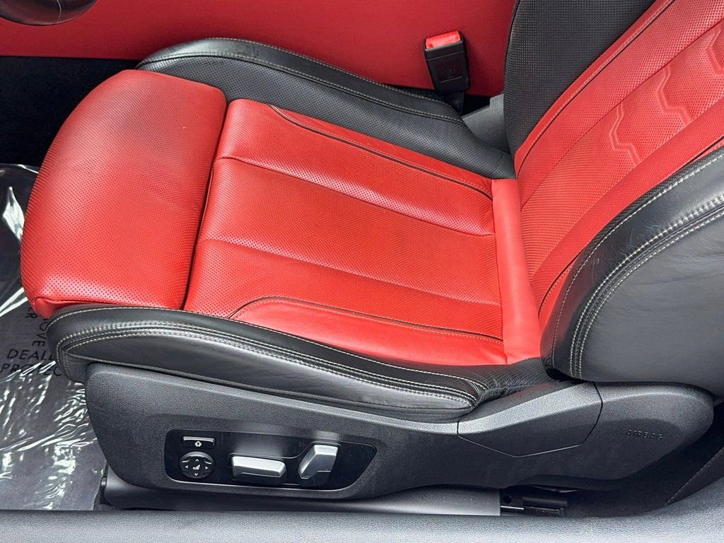 Used 2022 BMW 840i Coupe w/ Driving Assistance Package image 34