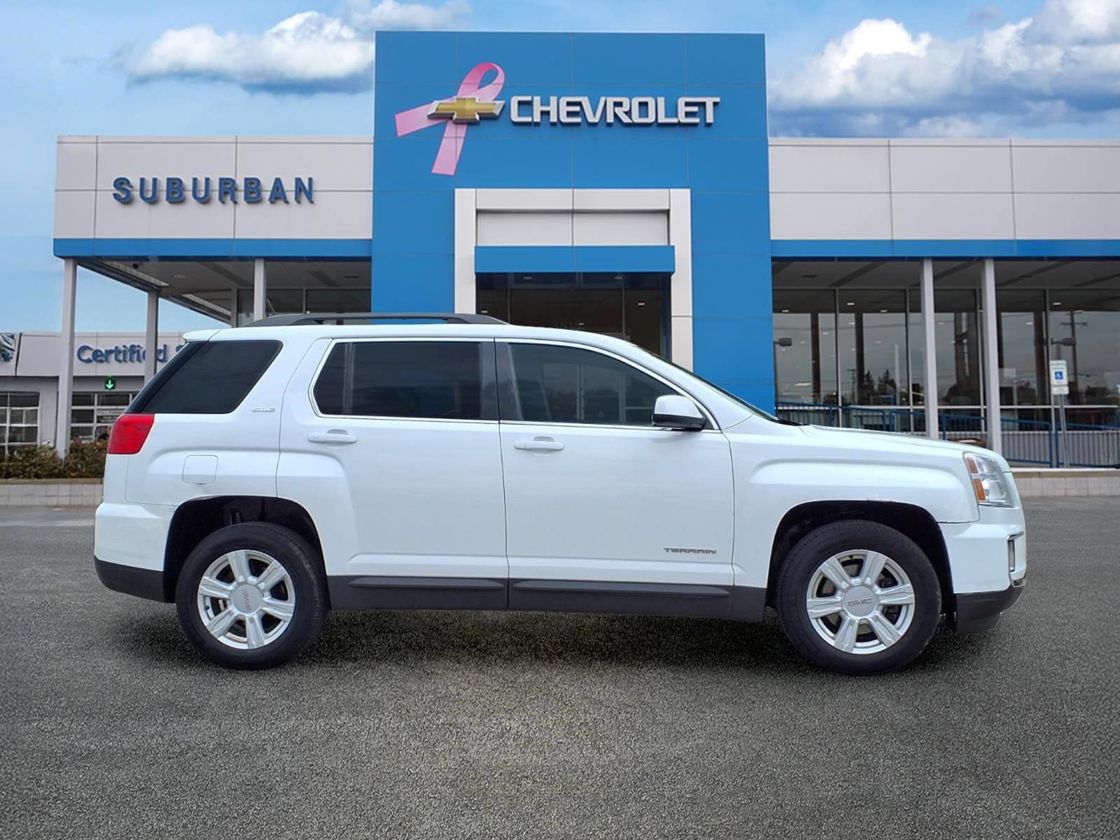 Used 2016 GMC Terrain SLE w/ Convenience Package AWD/4WD image 4