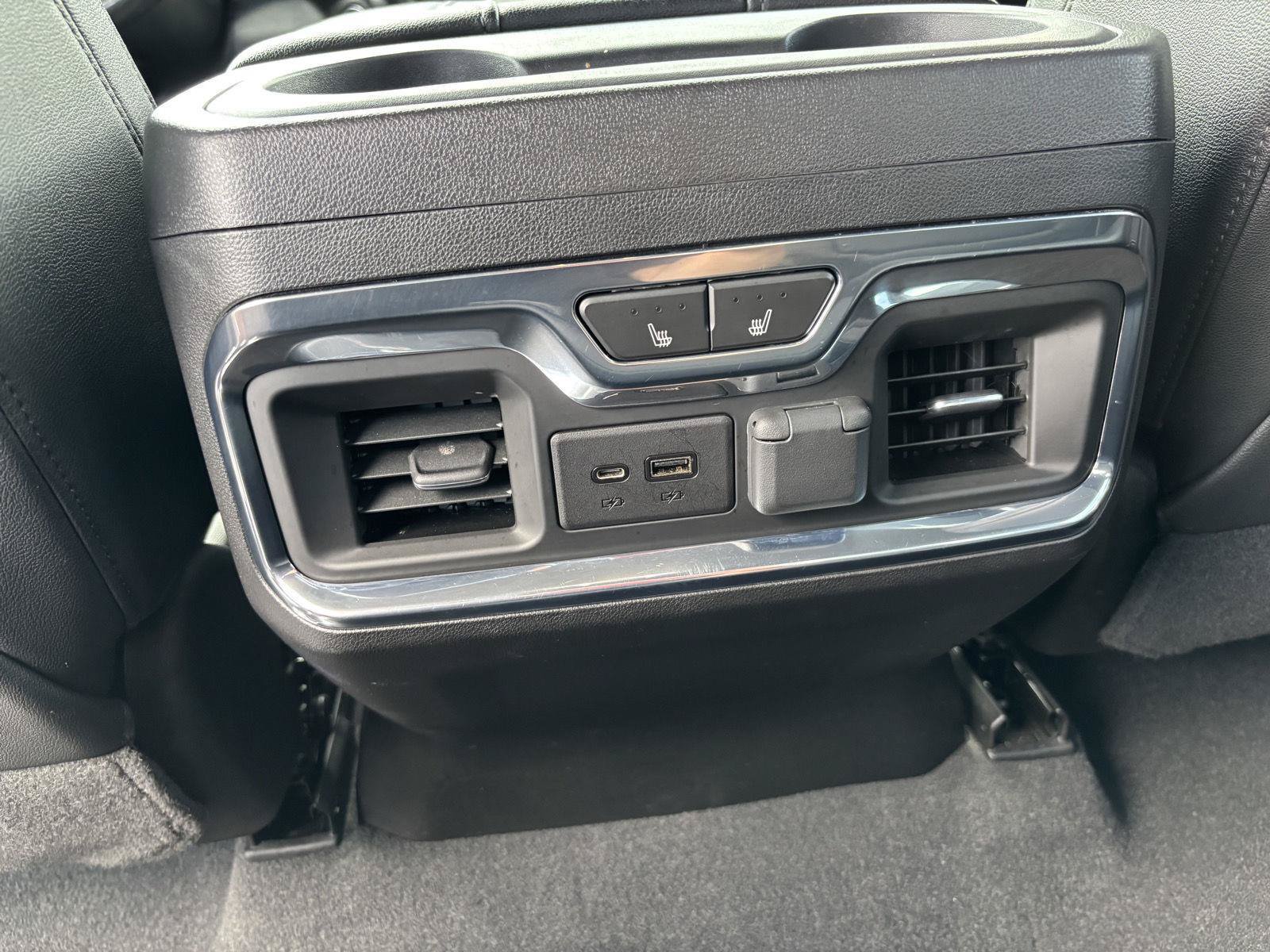 Used 2021 Chevrolet Silverado 1500 LTZ w/ LTZ Premium Package AWD/4WD image 15