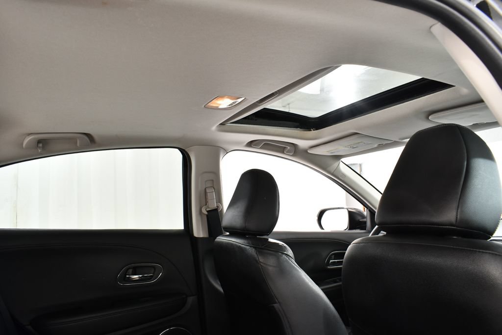 Used 2017 Honda HR-V EX-L image 18