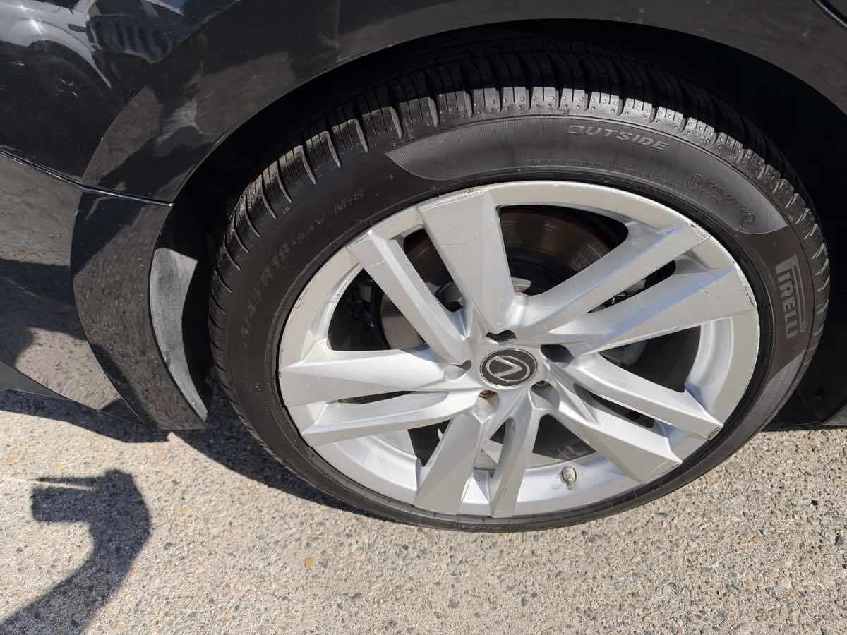 Used 2022 Lexus IS 300 w/ Accessory Package RWD image 9