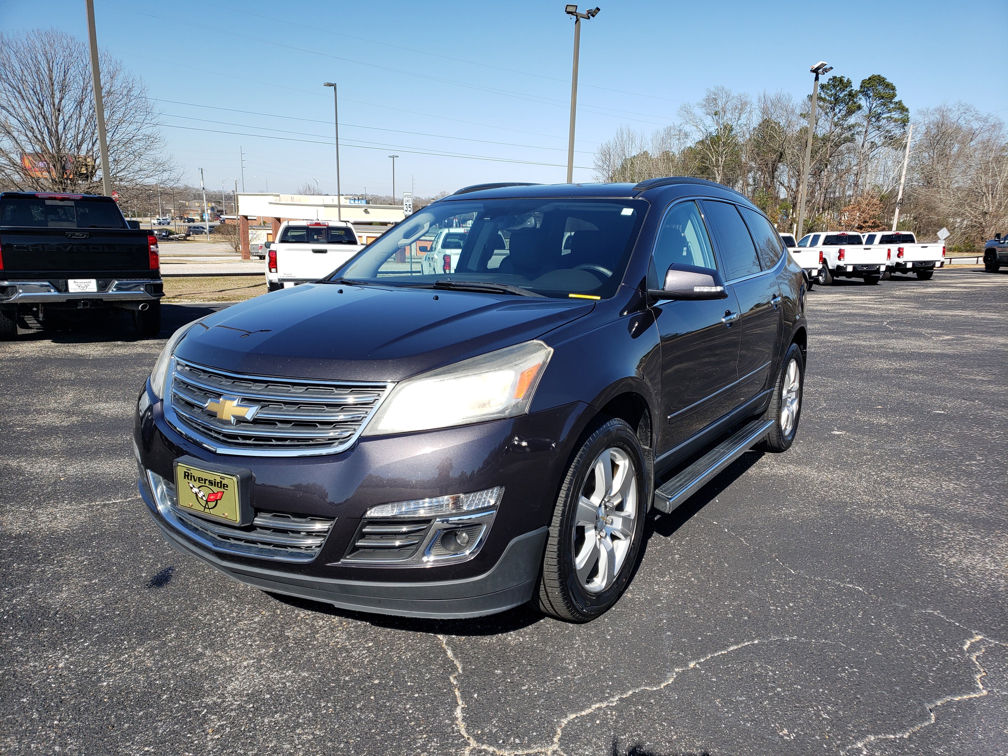 Used 2017 Chevrolet Traverse Premier image 2