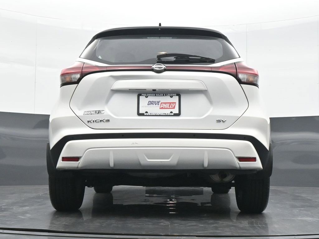Used 2023 Nissan Kicks SV image 20