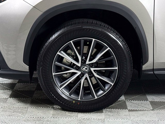 Used 2024 Lexus NX 350 AWD image 13
