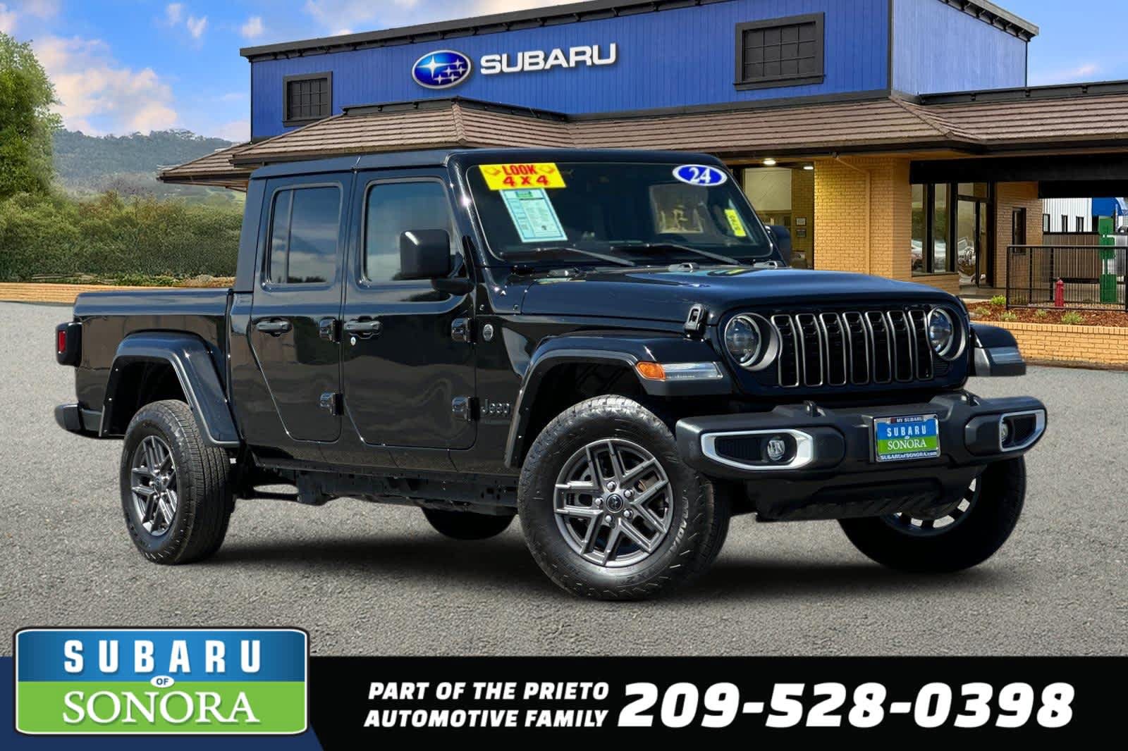 Used 2024 Jeep Gladiator Sport AWD/4WD image 1