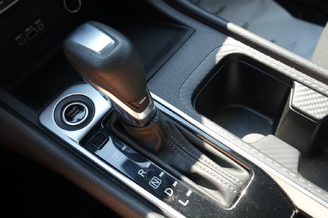 Used 2022 Nissan Sentra SV w/ All-Weather Package FWD image 36