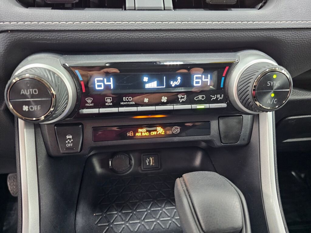 Used 2024 Toyota RAV4 XLE image 13