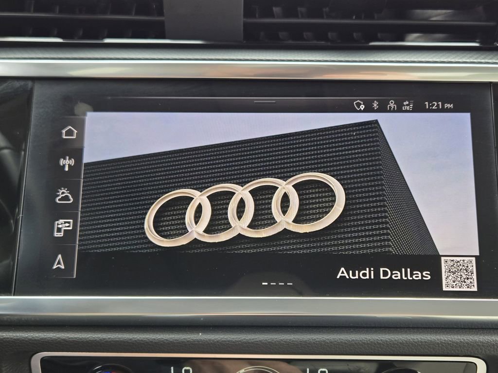 Certified 2024 Audi Q3 2.0T Premium Plus w/ Premium Plus Package AWD/4WD image 22