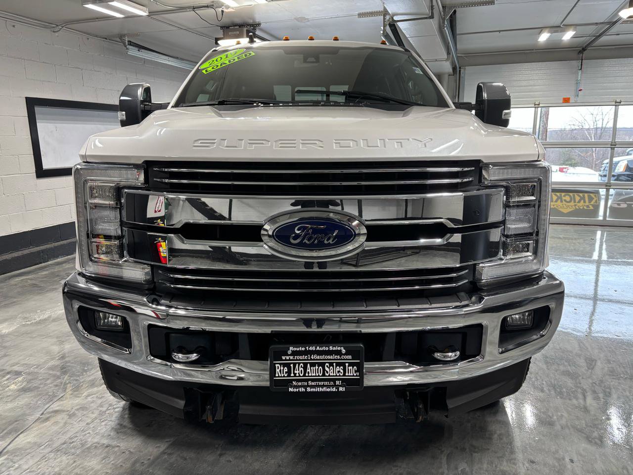 Used 2019 Ford F250 Lariat w/ Lariat Ultimate Package image 3