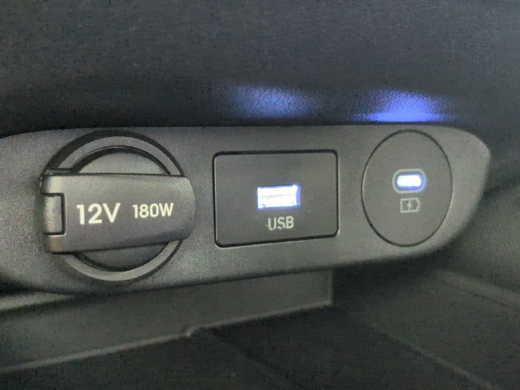 Used 2026 Hyundai Elantra SEL Sport Premium FWD image 34