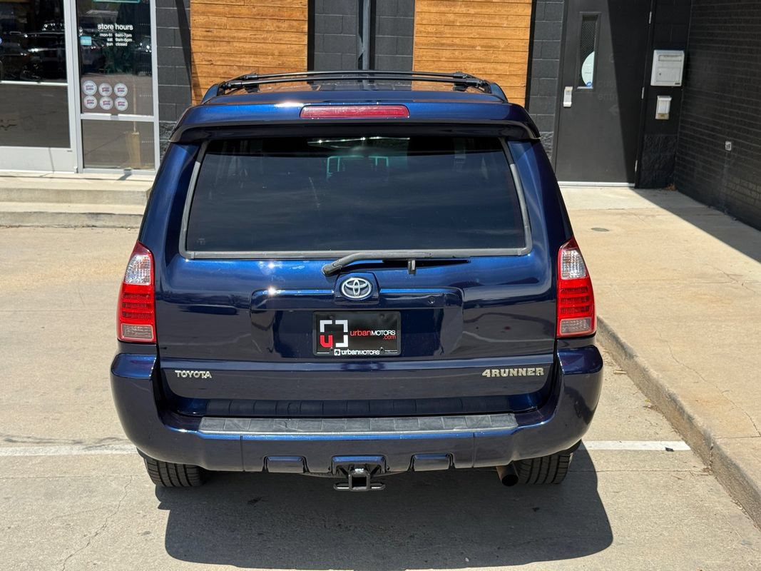 Used 2007 Toyota 4Runner Limited AWD/4WD image 14
