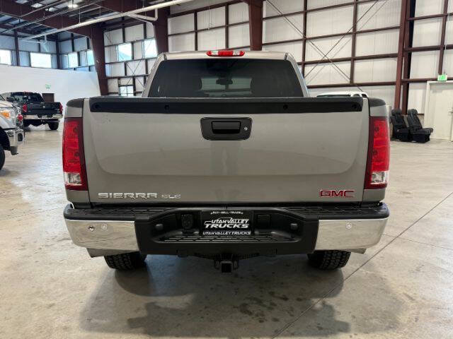 Used 2012 GMC Sierra 1500 SLE w/ All-Terrain Package AWD/4WD image 9