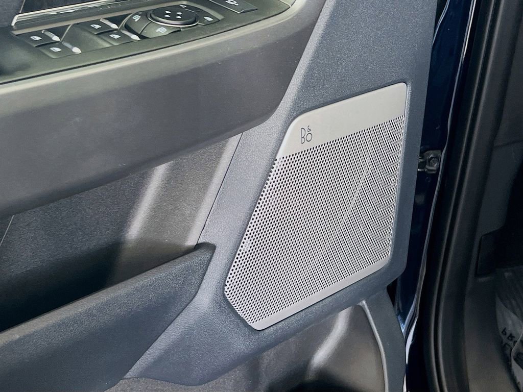 New 2025 Ford F250 Lariat w/ Lariat Ultimate Package image 13
