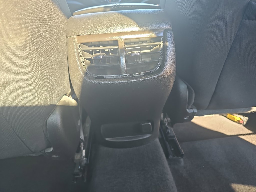 Used 2019 Chevrolet Malibu LT FWD image 15