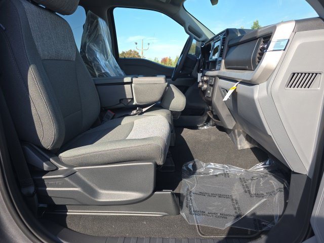New 2027 Ford F250 XLT w/ Camper Package AWD/4WD image 27