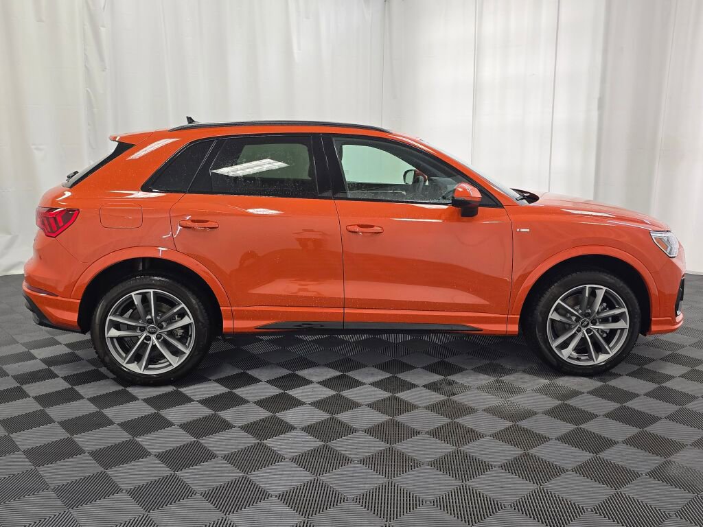 New 2025 Audi Q3 2.0T Premium image 7