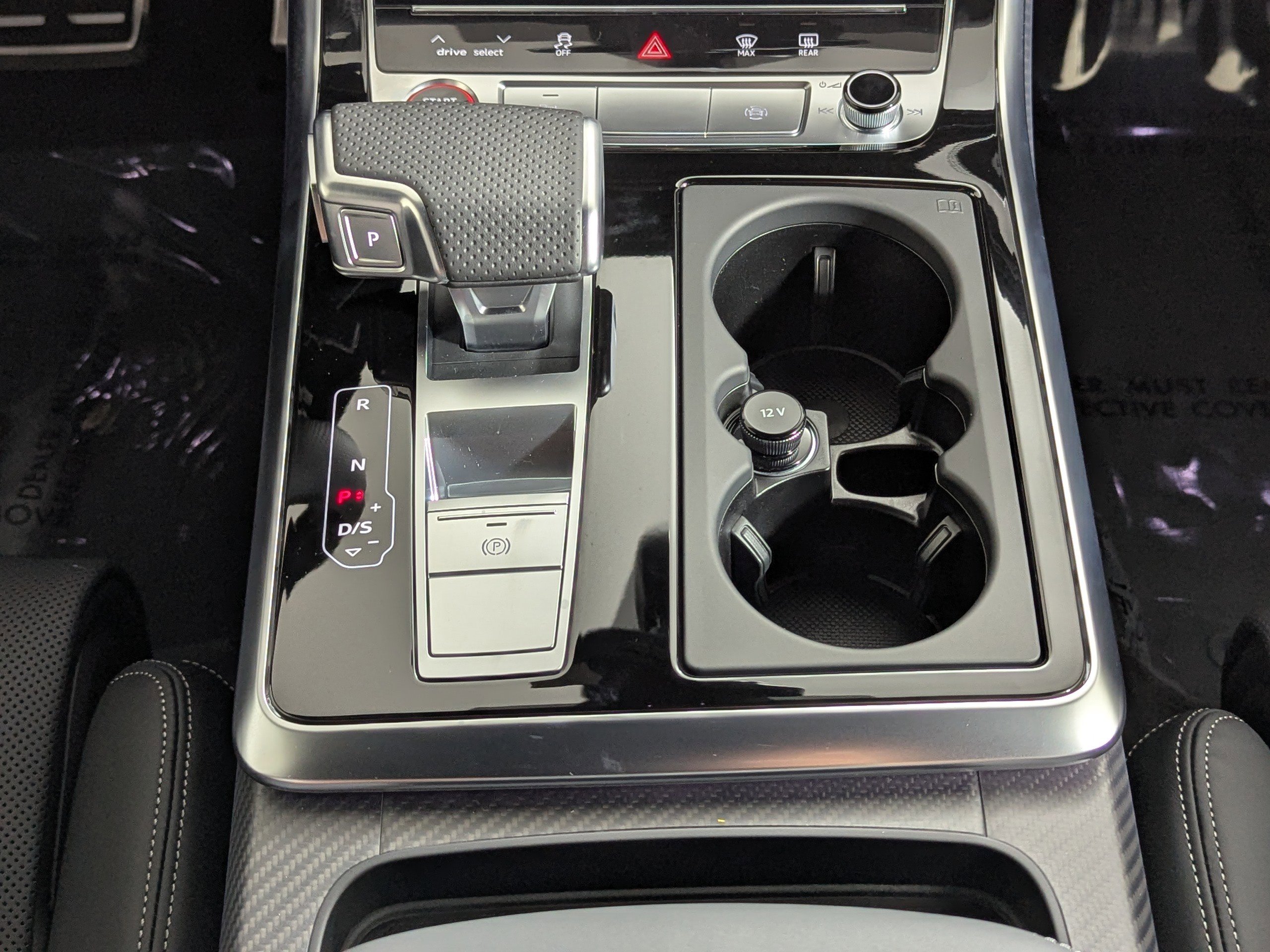 New 2026 Audi SQ7 Premium Plus image 17