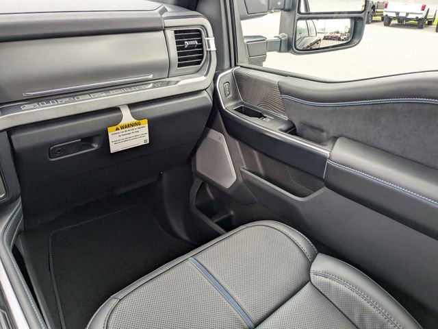 New 2025 Ford F350 Platinum image 18