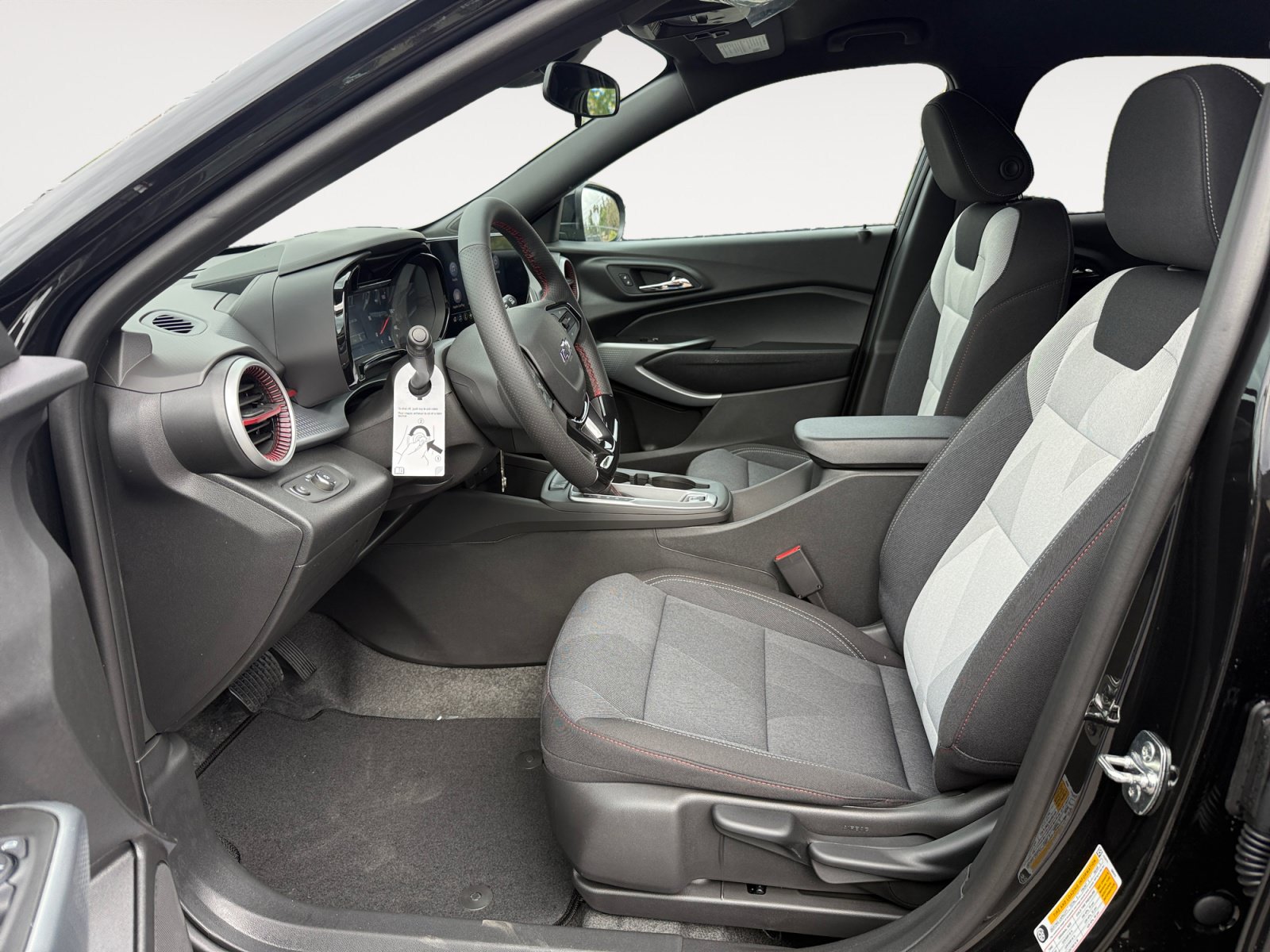 New 2026 Chevrolet Trax RS w/ Driver Confidence Package FWD image 10