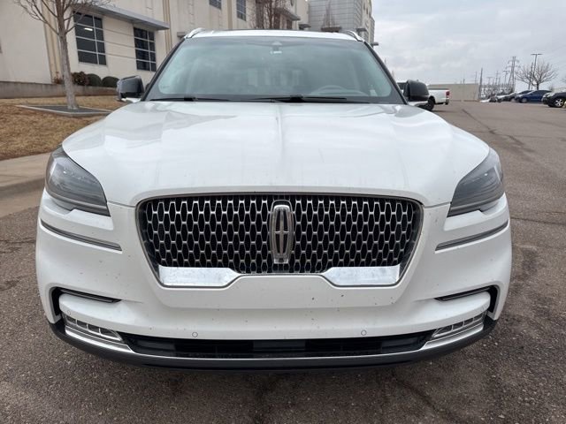 Used 2021 Lincoln Aviator Reserve w/ Equipment Group 201A image 2