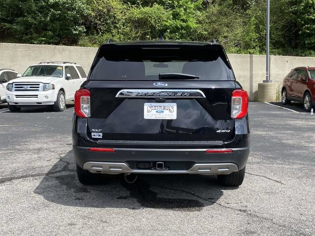 Used 2024 Ford Explorer XLT w/ Equipment Group 202A AWD/4WD image 5
