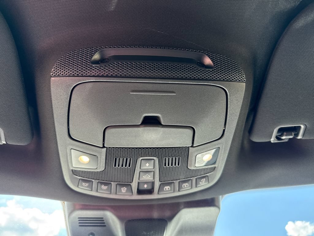 Used 2024 Lincoln Navigator Premiere AWD/4WD image 20