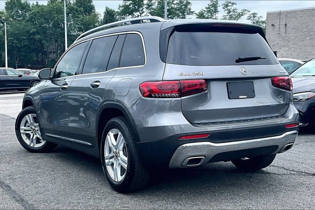 Certified 2023 Mercedes-Benz GLB 250 4MATIC w/ Premium Package image 10