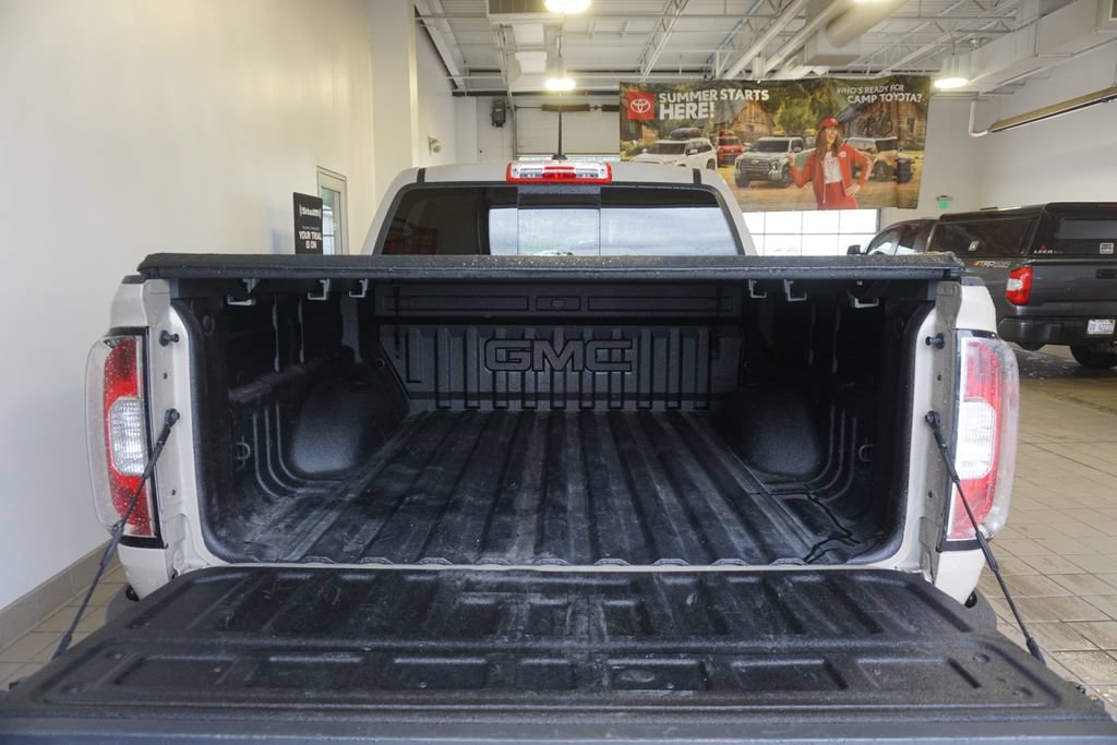 Used 2022 GMC Canyon Elevation w/ Elevation Premium Package AWD/4WD image 18