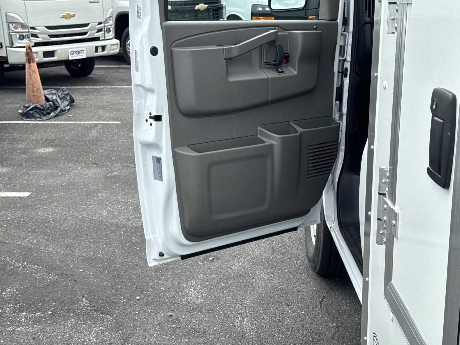 New 2026 Chevrolet Express 3500 w/ Power Convenience Package RWD image 13