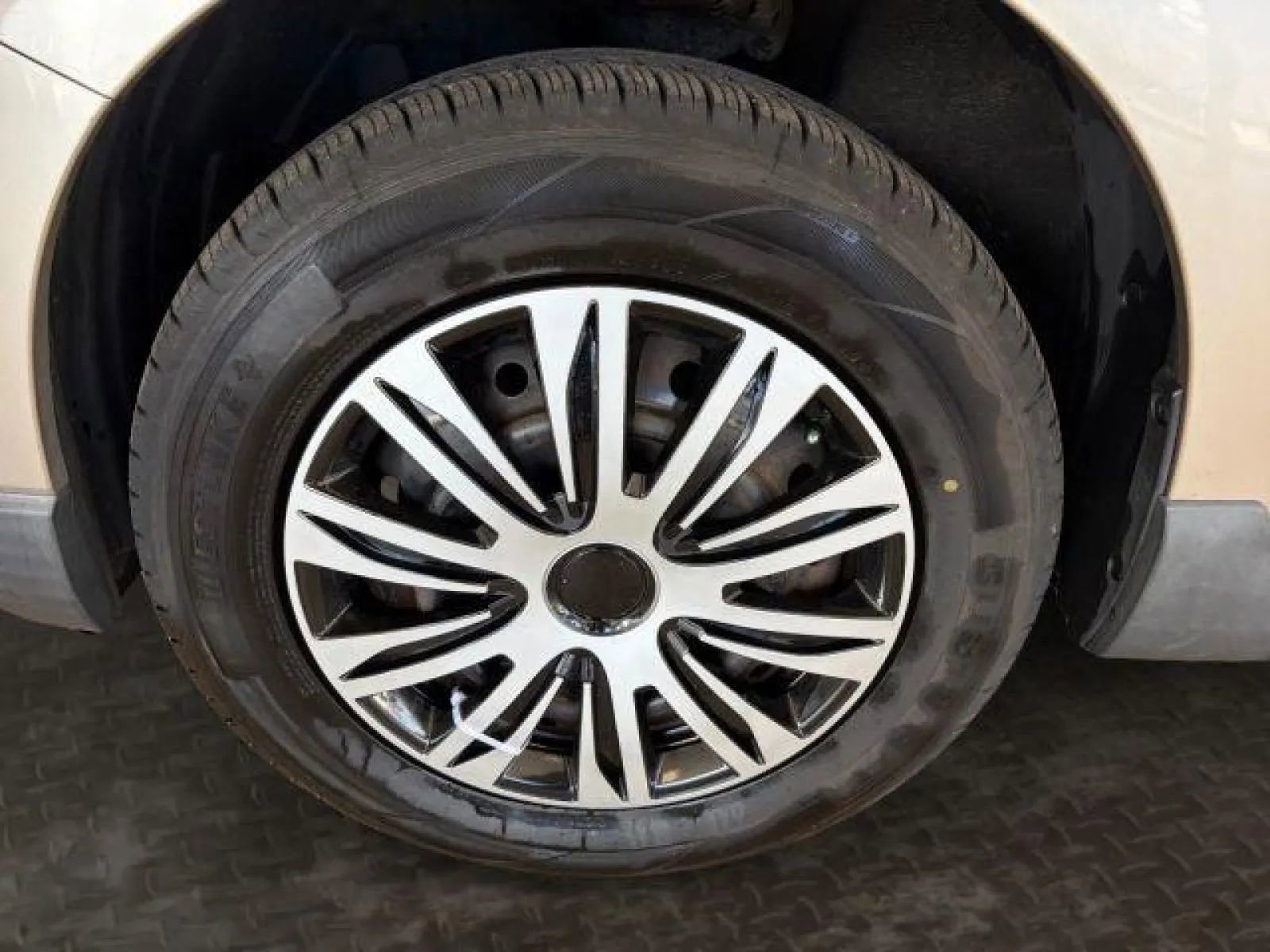 Used 2015 Subaru Outback 2.5i image 27