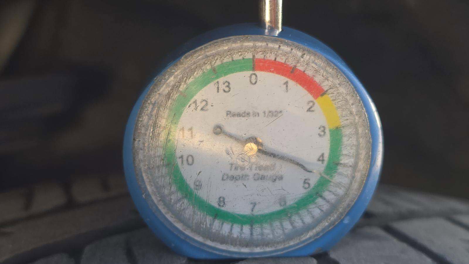 Used 2020 GMC Acadia SLT image 38